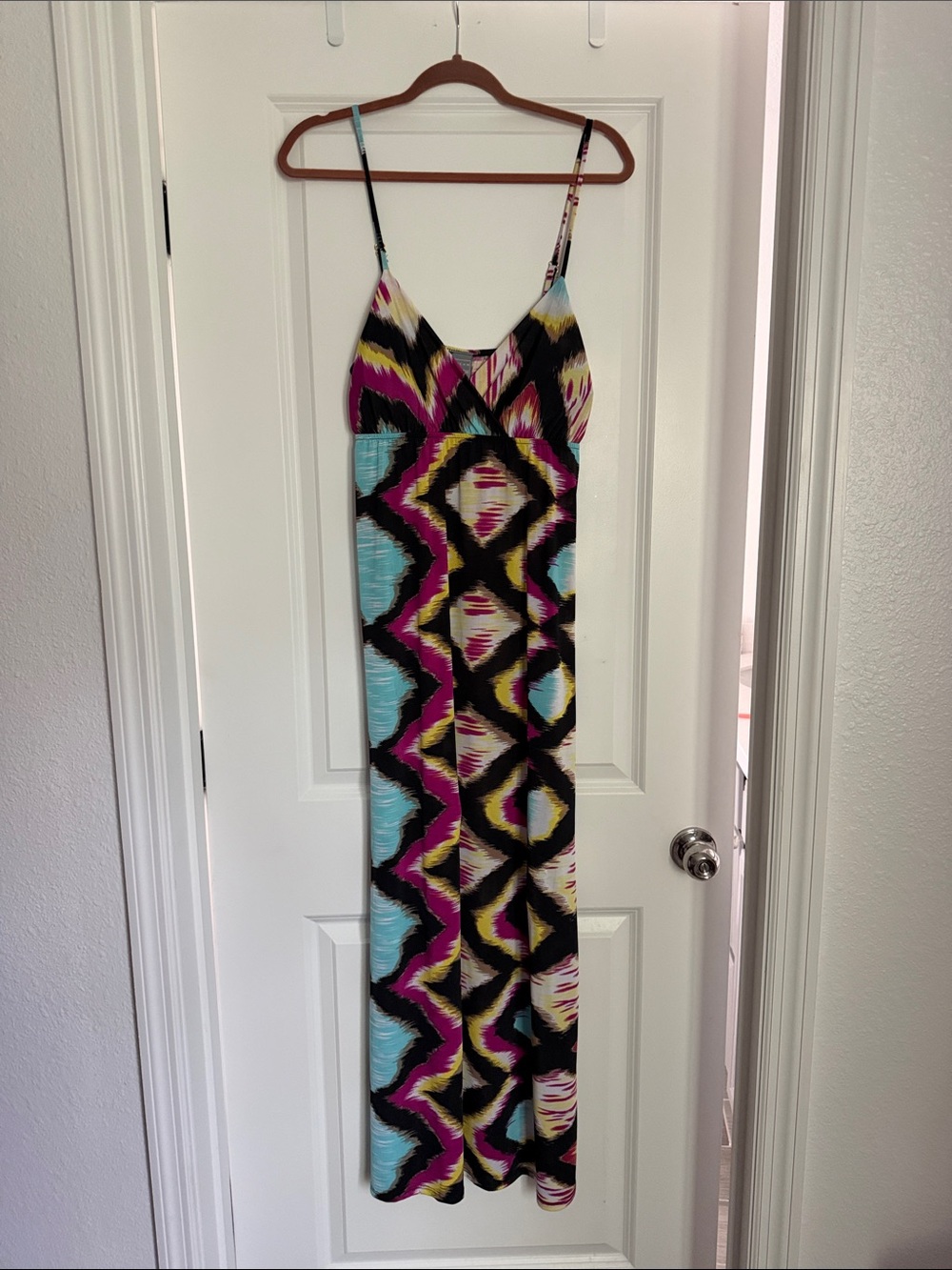NWT Spaghetti-Strap Geometric Maxi Dress in Black, Teal & Fuchsia